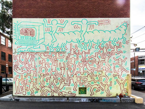 Class Trip Adelaide Street Art Tour — students answering prompts on their own devices