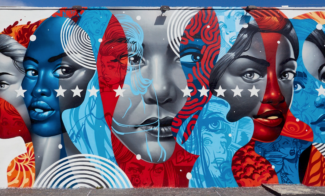 Class Trip Melbourne Street Art Tour — students starting at Fitzroy Town Hall