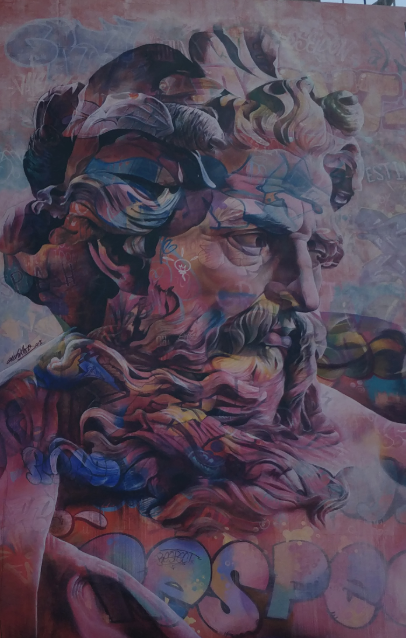 Lisbon Team Building Street Art Walk – international teams exploring the city’s creative side.