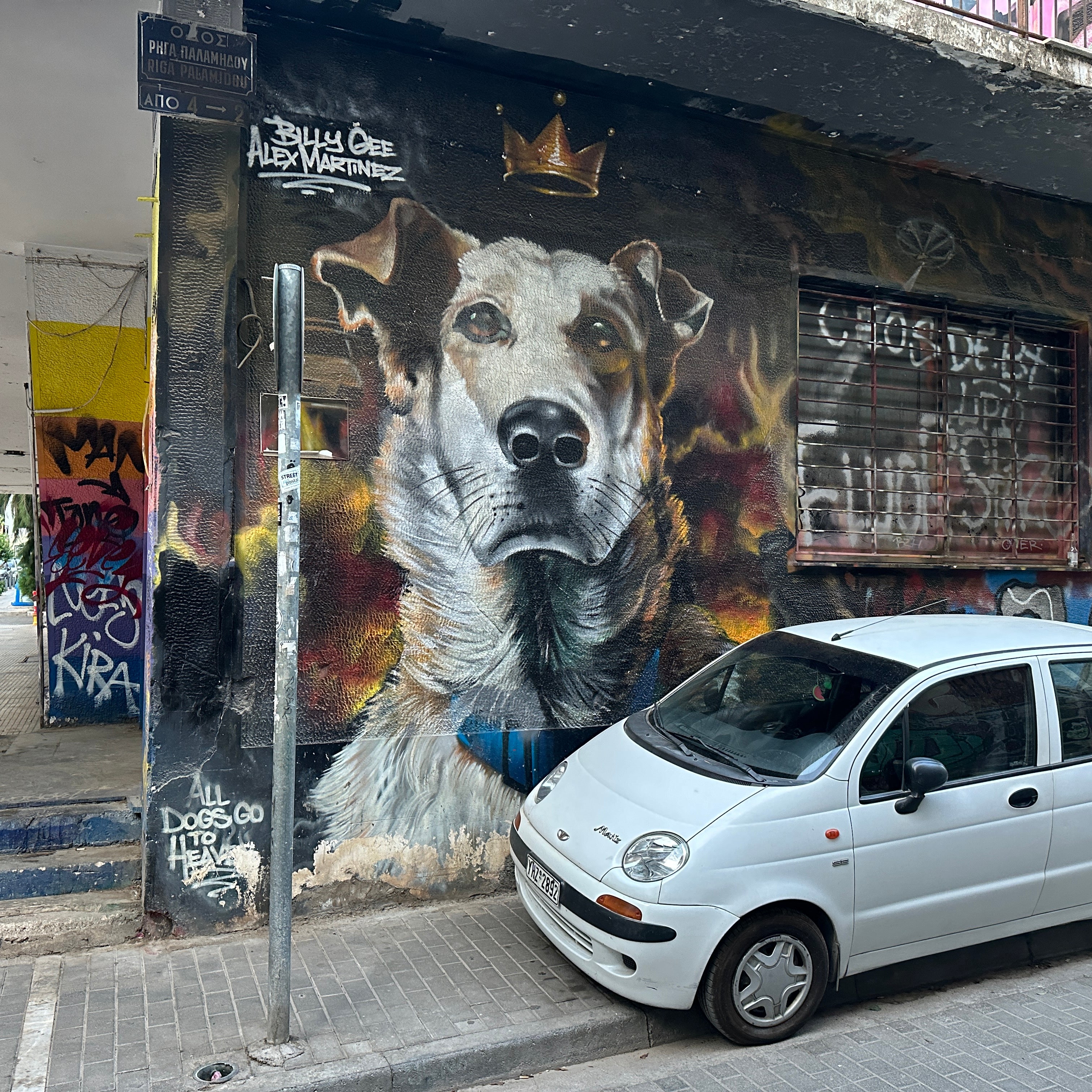 Athens Team Building Street Art Walk – team connecting through creative urban art experience